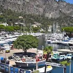 L'apparte Marinoni Classe-climatise-wifi-mer * Beaulieu-sur-Mer