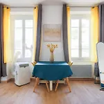 L'apparte Marinoni Classe-climatise-wifi-mer דירה ביוליו-סור-מר